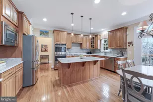 22876 Ashton Woods Dr, Brambleton, VA 20148 - Photo 12