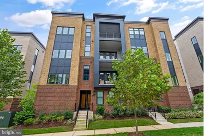 43443 Croson Lane #300, Ashburn, VA 20148 - Photo 2