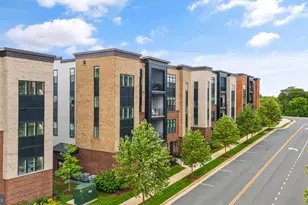 43443 Croson Ln, Ashburn, VA 20148 - Photo 52