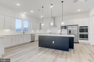 23786 Indigo Bunting Ct, Aldie, VA 20105 - Photo 32