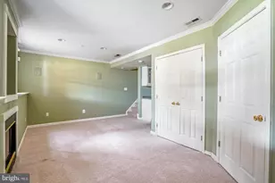 25404 Upper Clubhouse Dr, Chantilly, VA 20152 - Photo 28