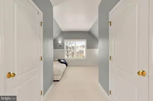 43592 Lucketts Bridge Cir, Ashburn, VA 20148 - Photo 52