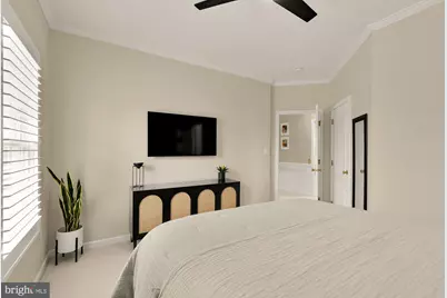 43592 Lucketts Bridge Circle, Ashburn, VA 20148 - Photo 56