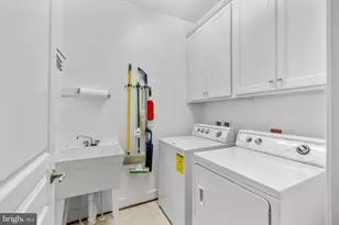 41712 Wakehurst Pl, Leesburg, VA 20176 - Photo 26