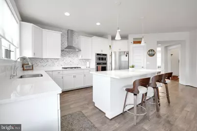 17904 Ridgewood Place, Round Hill, VA 20141 - Photo 12