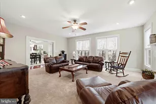 520 Clagett St SW, Leesburg, VA 20175 - Photo 10