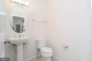 24972 Glasgow Hts Ter, Chantilly, VA 20152 - Photo 10