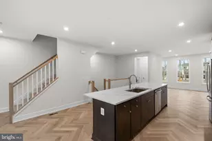 23017 Blue Eagle Ter, Ashburn, VA 20148 - Photo 8