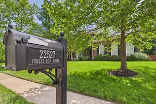 22527 Forest Run Dr, Ashburn, VA 20148 - Photo 2