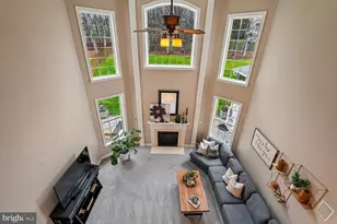 22527 Forest Run Dr, Ashburn, VA 20148 - Photo 14