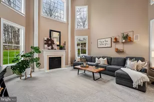22527 Forest Run Dr, Ashburn, VA 20148 - Photo 16