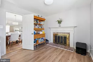 21113 Chandler Ct, Sterling, VA 20164 - Photo 10