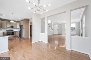 21765 Tottenham Hale Ct, Sterling, VA 20166 - Photo 10