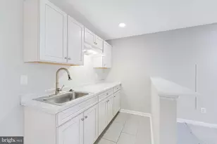 21765 Tottenham Hale Ct, Sterling, VA 20166 - Photo 44