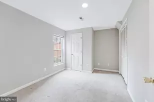 21765 Tottenham Hale Ct, Sterling, VA 20166 - Photo 46