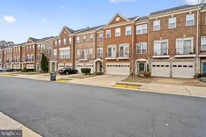 21947 Windy Oaks Square, Broadlands, VA 20148 - Photo 4