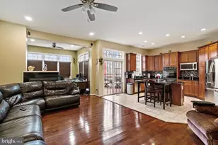 21947 Windy Oaks Square, Broadlands, VA 20148 - Photo 22