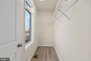 1010 Ribbon Limestone Terrace SE, Leesburg, VA 20175 - Photo 30