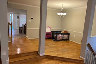 20904 Sandstone Square, Sterling, VA 20165 - Photo 2