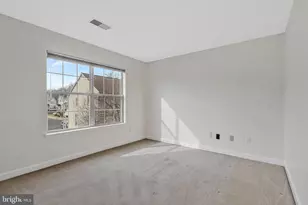 20572 Willoughby Square, Sterling, VA 20165 - Photo 30