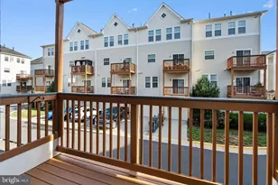 24546 Byrne Meadow Square, Aldie, VA 20105 - Photo 14