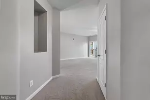 24546 Byrne Meadow Square, Aldie, VA 20105 - Photo 6