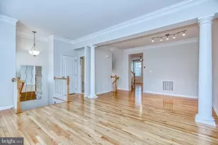 208 Croft Square, Purcellville, VA 20132 - Photo 4