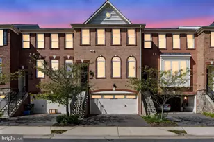 208 Croft Square, Purcellville, VA 20132 - Photo 2