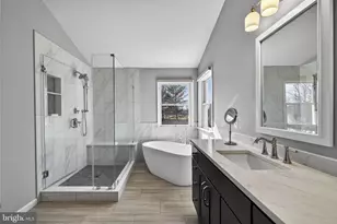 43745 McCollough Ct, Ashburn, VA 20147 - Photo 50