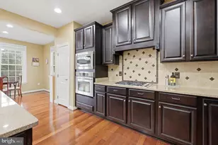 42634 Offenham Terrace, Chantilly, VA 20152 - Photo 12