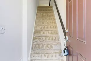 210 Apsley Terrace, Purcellville, VA 20132 - Photo 8