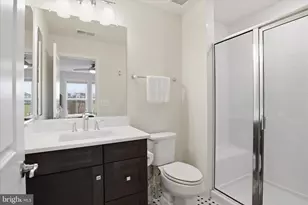 1018 Laconian St SE, Leesburg, VA 20175 - Photo 32