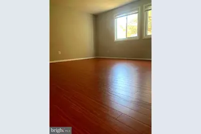 104 Giles Place, Sterling, VA 20164 - Photo 2