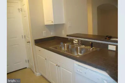 507 Sunset View Terrace SE #205, Leesburg, VA 20175 - Photo 10