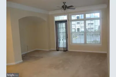 507 Sunset View Terrace SE #205, Leesburg, VA 20175 - Photo 8