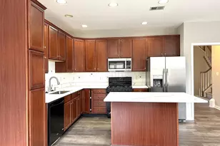 22609 Welborne Manor Square, Ashburn, VA 20148 - Photo 2