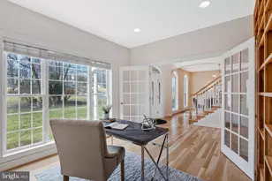 19834 Smith Cir, Ashburn, VA 20147 - Photo 12