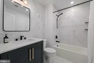 18441 Lanier Island Square, Leesburg, VA 20176 - Photo 32