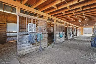 22244 Sam Fred Rd, Middleburg, VA 20117 - Photo 1