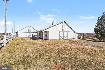 22244 Sam Fred Road, Middleburg, VA 20117 - Photo 2