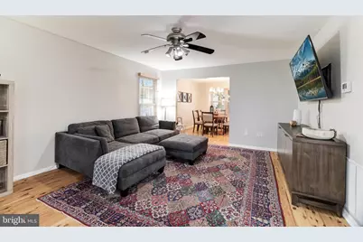 22 Newland Court, Sterling, VA 20165 - Photo 6