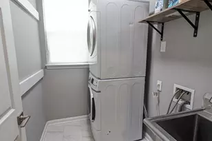 405 Hanrahan Ct SE, Leesburg, VA 20175 - Photo 22