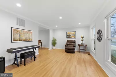 122 Briarwood Court, Sterling, VA 20164 - Photo 14