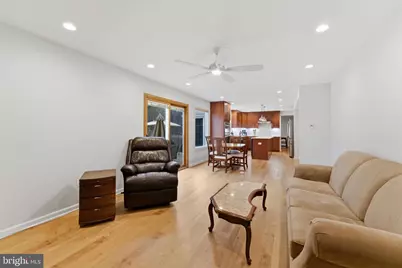 122 Briarwood Court, Sterling, VA 20164 - Photo 10