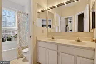 678 Gateway Dr SE, Leesburg, VA 20175 - Photo 10