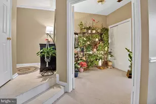 678 Gateway Dr SE, Leesburg, VA 20175 - Photo 6