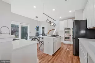 47807 Blockhouse Point Pl, Sterling, VA 20165 - Photo 16