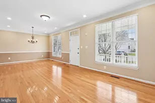 43110 Barons St, Chantilly, VA 20152 - Photo 8