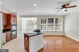 807 Bluefield Square NE, Leesburg, VA 20176 - Photo 10