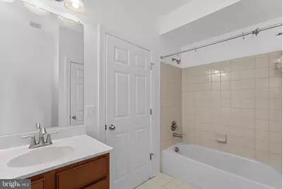 1596 Kinnaird Terrace NE, Leesburg, VA 20176 - Photo 6